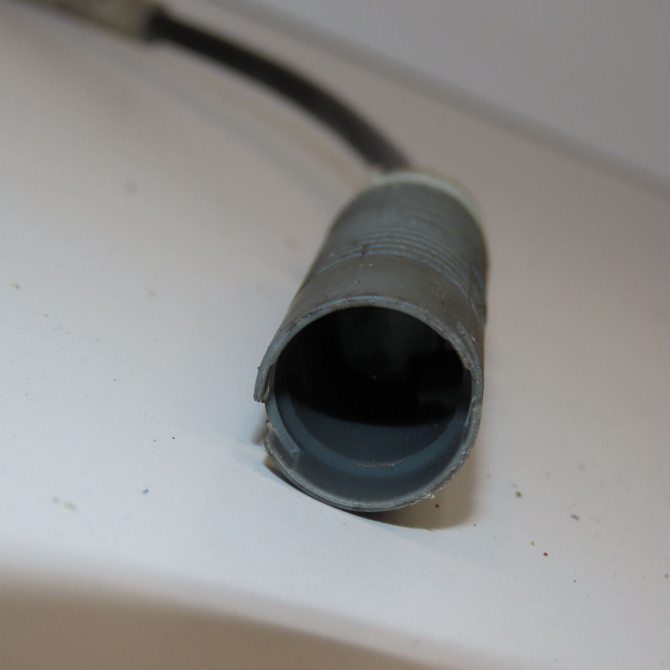 Moyeu ard occasion B.M.W. SERIE 3 V Phase 1 03-2005->09-2008 33416760058 4