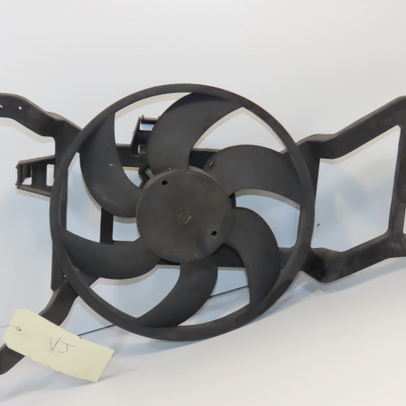 Ventilateur de refroidissement occasion DACIA SANDERO I Phase 1 06-2008->10-2012 1.4 MPI 75ch 214817807R