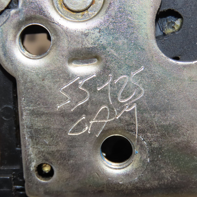 Serrure porte coulissante d occasion FIAT DOBLO I Phase 1 03-2001->12-2005 1.9 D 51765344 4