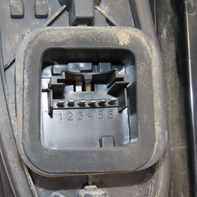 Feu arrière droit occasion FIAT DOBLO I Phase 1 03-2001->12-2005 1.9 D 51735978 3