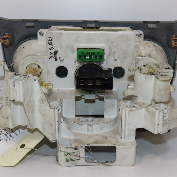 Commande de chauffage occasion NISSAN PIXO Phase 1 05-2009->... 1.0i 12v 68ch 275114A00K 2