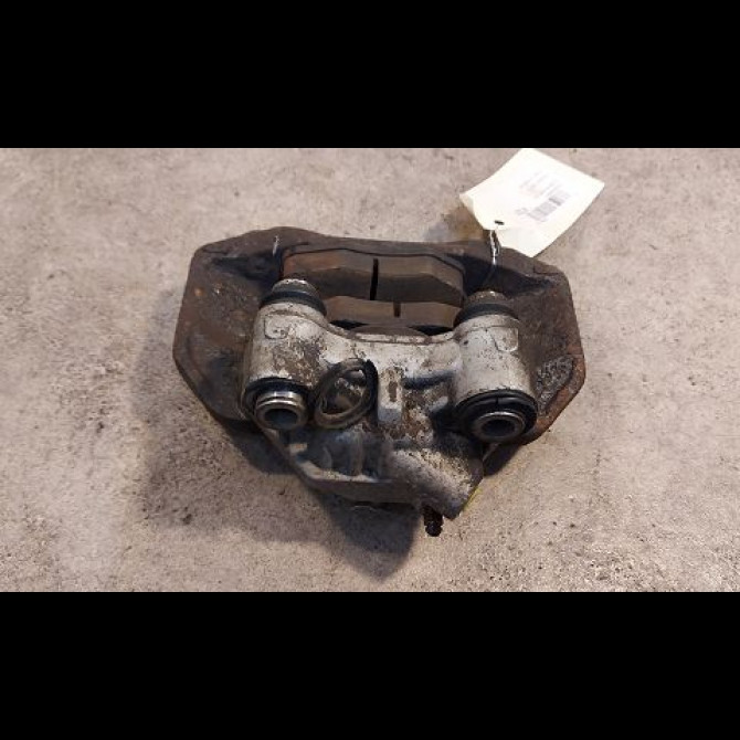 Etrier de frein avant gauche occasion PEUGEOT 106 Phase 2 04-1996->09-2003 1.1i 441003 2