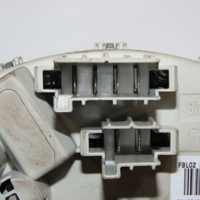 Resistance de chauffage occasion B.M.W. SERIE 3 V Phase 1 03-2005->09-2008 64119194595 3