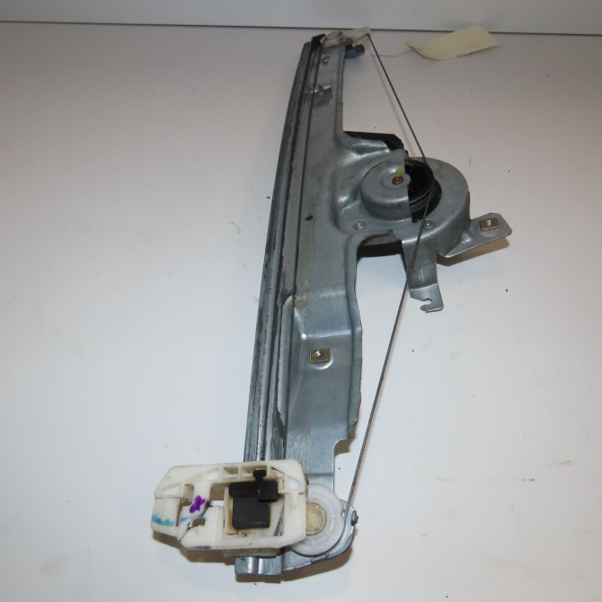 Mecanisme+moteur leve-glace avg occasion RENAULT SCENIC II Phase 1 03-2004->09-2006 2.0 DCI 150ch 8201010937 2