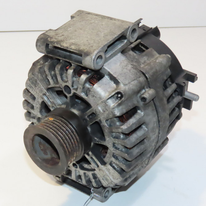 Alternateur occasion MERCEDES SPRINTER II 9068404 1