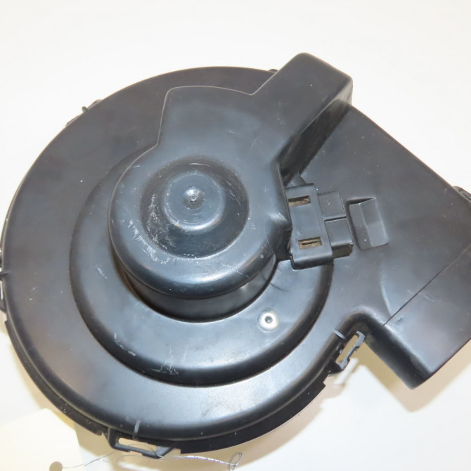 Ventilateur de chauffage occasion CITROEN AX Phase 1 01-1987->06-1991 1.0i 8v 45ch 96023444 3