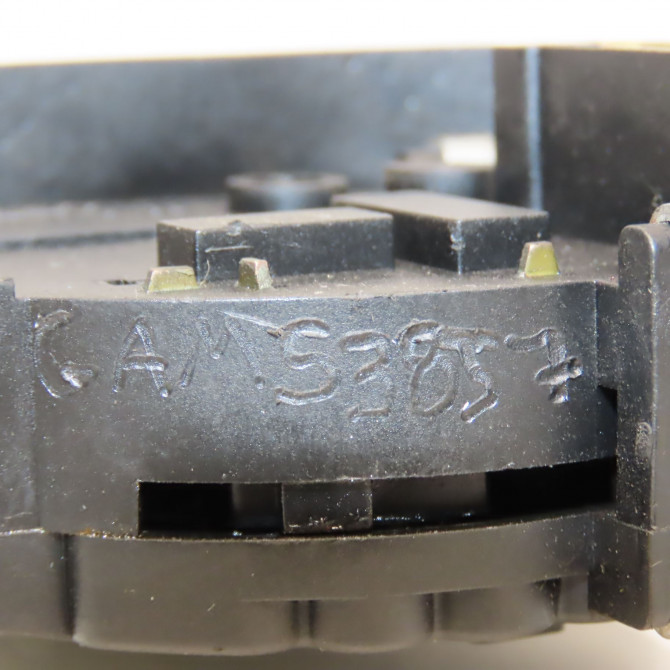 Commande essuie glace occasion PEUGEOT 205 205 Phase 2 1987-07-01->1998-12-31 1.8 D 4