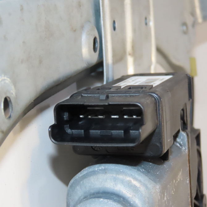 Mecanisme + moteur lève-glace avant droit occasion RENAULT CLIO III phase 2 ESTATE 03-2009->12-2014 8200843597 4