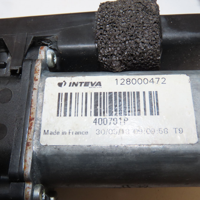 Mecanisme + moteur lève-glace avant droit occasion RENAULT MEGANE II Phase 2 01-2006->06-2009 1.9 DCI 130ch 8201010925 4