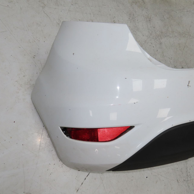 Pare-choc arrière occasion FORD FIESTA VI Phase 1 10-2008->11-2012 1.2i 60ch Ambiente 1553563 3