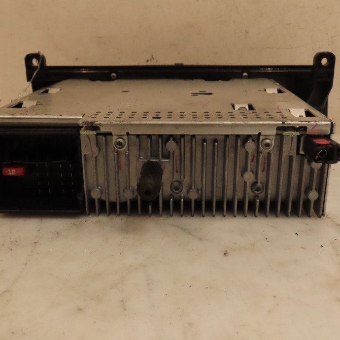 Autoradio occasion B.M.W. SERIE 1 I Phase 1 05-2004->12-2006 65129299445 3