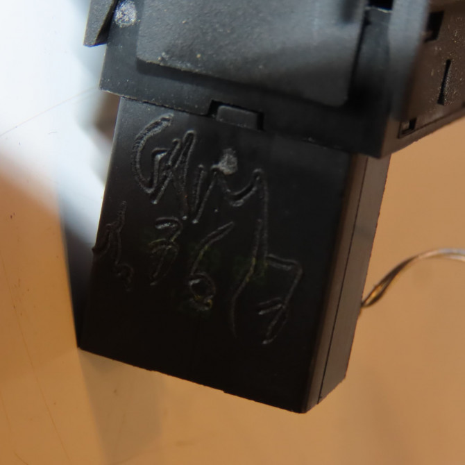 Commande leve-glace porte arrière droite occasion VOLKSWAGEN PASSAT VI Phase 1 CC 11-2011->12-2017 5K0959855XSH 3