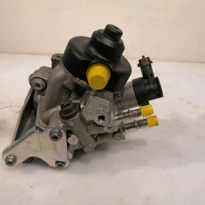 Pompe hp occasion RENAULT CLIO IV Phase 1 07-2012->... 1.5 DCI 75ch 167007358R 2