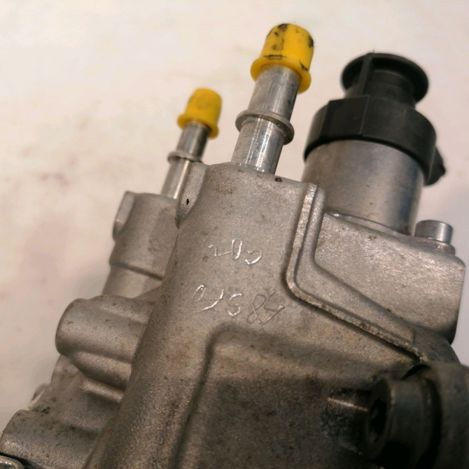 Pompe hp occasion RENAULT CLIO IV Phase 1 07-2012->... 1.5 DCI 75ch 167007358R 5