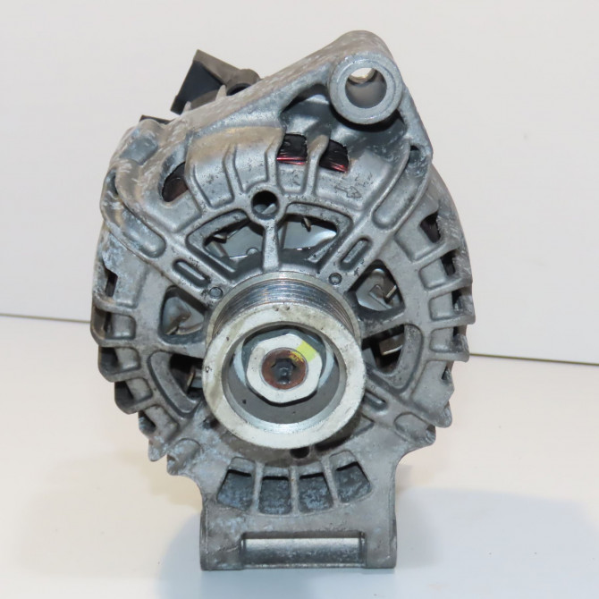 Alternateur occasion FORD FIESTA VI Phase 1 10-2008->11-2012 1.2i 60ch Ambiente 2265722 2