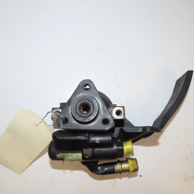 Pompe direction assistee occasion ALFA ROMEO ALFA GT Phase 1 03-2004->12-2010 1.9 JTDm 150ch 55183805 1