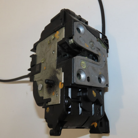 Serrure porte ard occasion RENAULT SCENIC III Phase 3 04-2013->... 1.5 DCI 110ch 825020004R