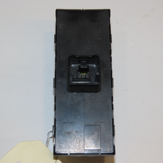 Commande lève-glace porte avant gauche occasion VOLKSWAGEN TOURAN II Phase 1 09-2010->12-2015 5K4959857AXSH 2