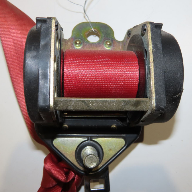 Ceinture arrière gauche occasion CITROEN SAXO Phase 2 09-1999->12-2004 1.5D 8973HC 2