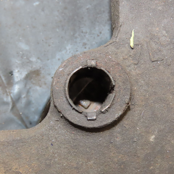 Moyeu avd occasion IVECO DAILY IV phase 1 04-2006->04-2009 2.2 D 115ch 504164178 3