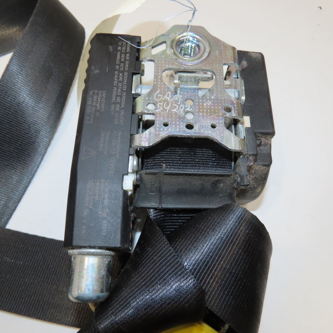 Ceinture avant gauche occasion VOLKSWAGEN TOURAN II Phase 1 09-2010->12-2015 1T1857705CRAA 3