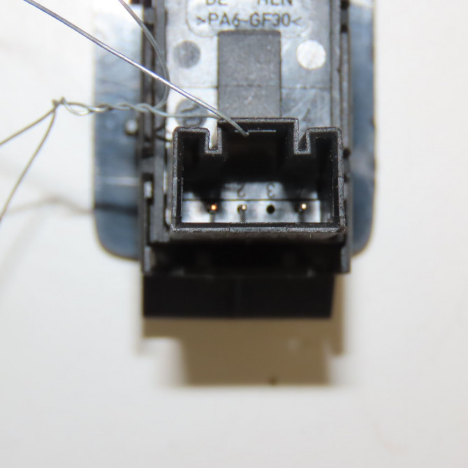 Commande lève-glace porte avant droite occasion VOLKSWAGEN TOURAN II Phase 1 09-2010->12-2015 5K0959855XSH 3