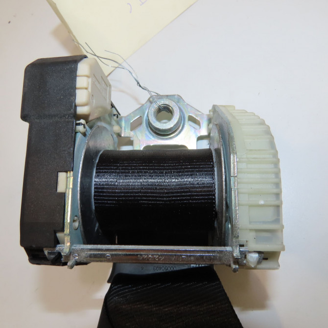 Ceinture arrière gauche occasion VOLKSWAGEN TOURAN II Phase 1 09-2010->12-2015 1T0857805DRAA 2