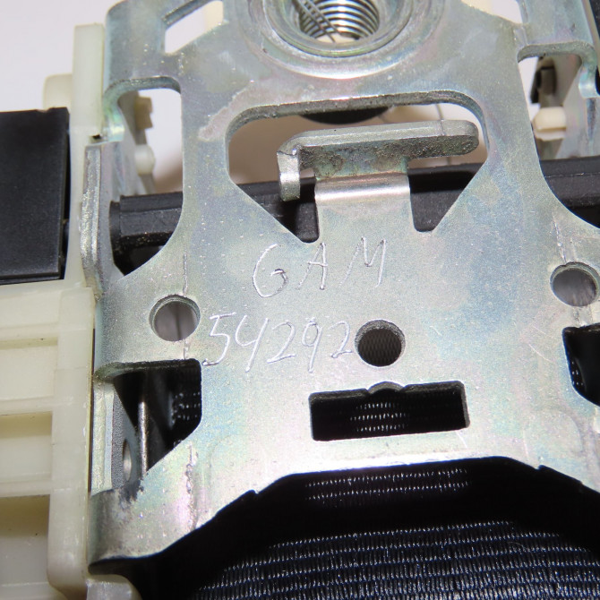 Ceinture arrière gauche occasion VOLKSWAGEN TOURAN II Phase 1 09-2010->12-2015 1T0857805DRAA 4