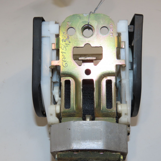 Ceinture avant gauche occasion FORD FIESTA IV Phase 1 09-1995->09-1999 1.3i 1108577 3