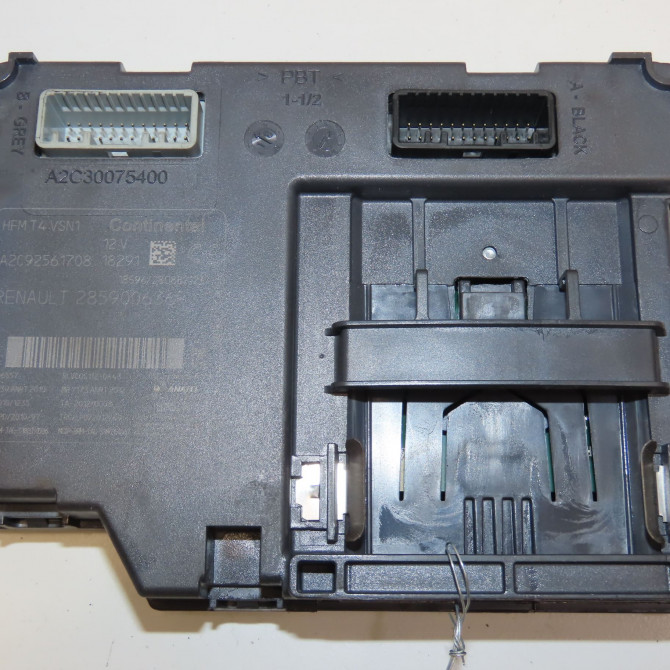 Lecteur de carte occasion RENAULT CLIO IV Phase 2 08-2016->... 1.5 DCI 90ch 285906306R 2