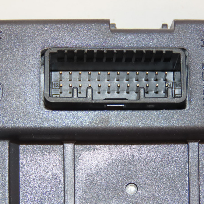 Lecteur de carte occasion RENAULT CLIO IV Phase 2 08-2016->... 1.5 DCI 90ch 285906306R 3