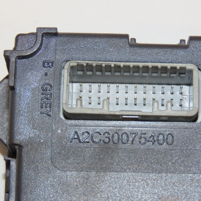 Lecteur de carte occasion RENAULT CLIO IV Phase 2 08-2016->... 1.5 DCI 90ch 285906306R 4