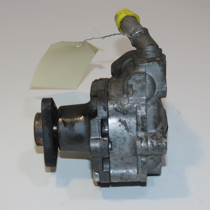 Pompe direction assistee occasion AUDI Q5 I Phase 1 10-2008->07-2012 2.0TDI 170 8R0145154B 4