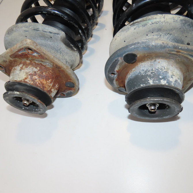 Amortisseur avant droit occasion FIAT DOBLO I Phase 1 03-2001->12-2005 1.9 D 46812365 2