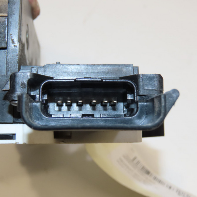 Serrure porte avd occasion PEUGEOT 207 Phase 1 04-2006->06-2013 1.6 HDI 16v 110ch 9136W6 4