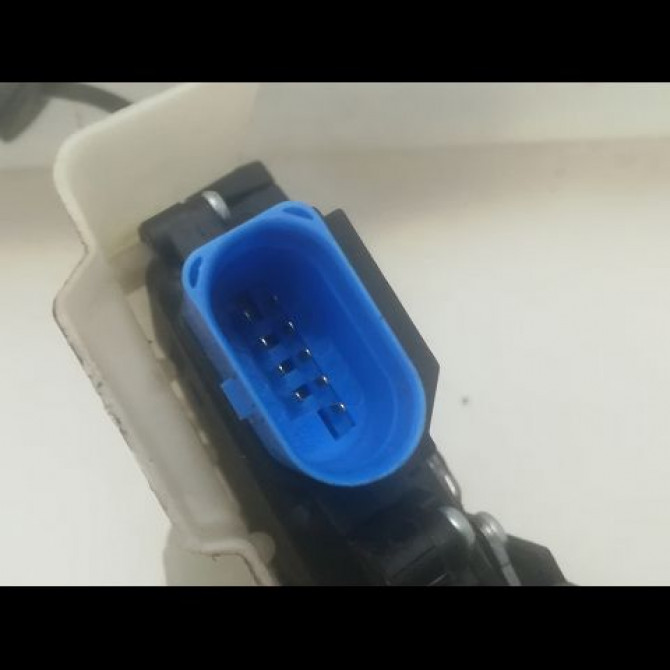 Serrure porte avd occasion VOLKSWAGEN JETTA III Phase 1 09-2005->12-2010 1.9 TDI 105ch 3D1837016AC 4