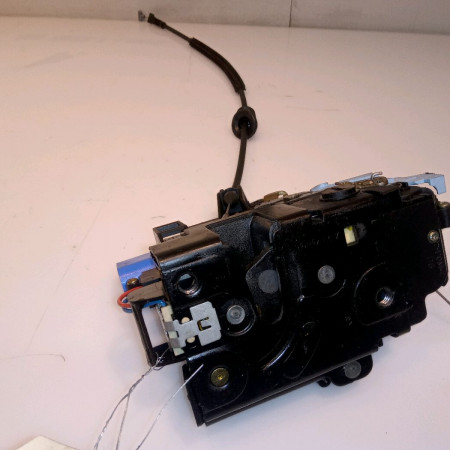 Serrure porte ard occasion SKODA OCTAVIA II Phase 1 06-2004->10-2008 1.9 TDI 105ch 7L0839016D