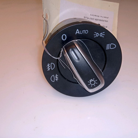 Interrupteur commande de phares occasion VOLKSWAGEN GOLF PLUS Phase 1 04-1995->04-1999 1.6 TDI 105ch 3C8941431AXSH