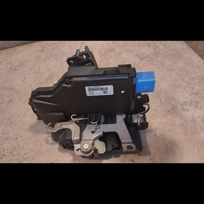 Serrure porte ard occasion SKODA OCTAVIA II Phase 2 10-2008->01-2013 7L0839016D 2