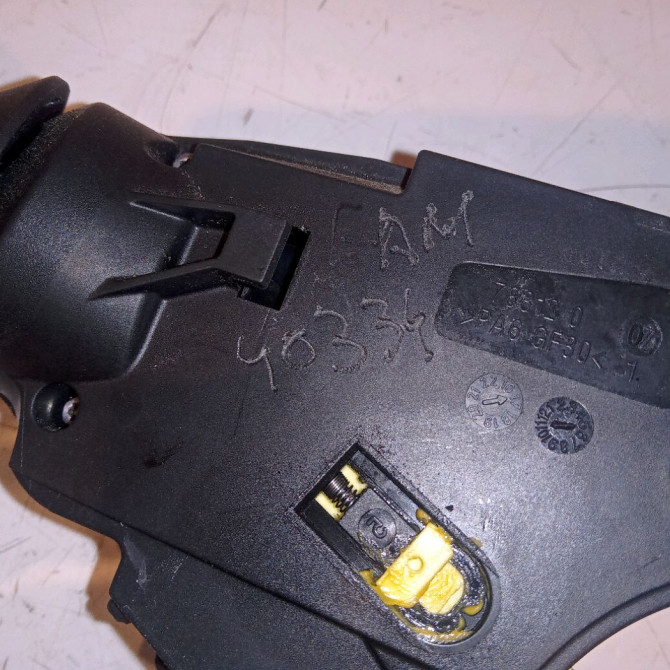 Commande clignotant occasion FORD 146 Phase 1 04-1995->04-1999 1.5 TDCI 75ch 2307246 2