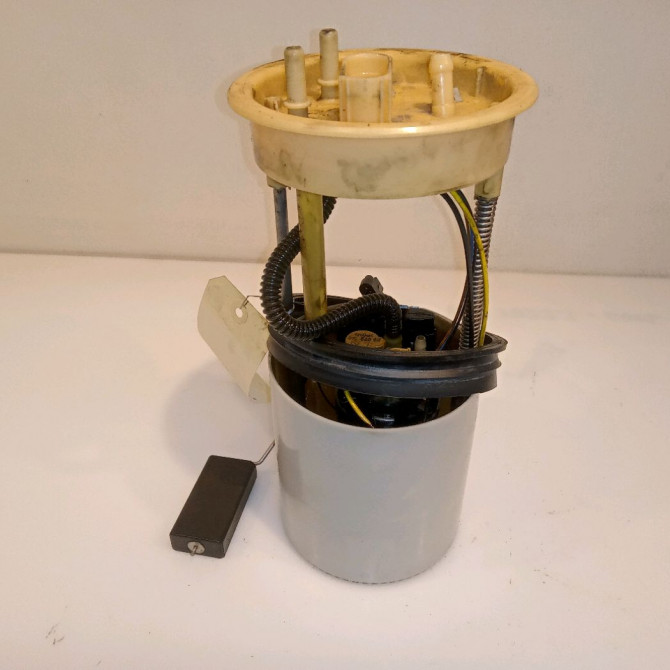 Jauge a carburant occasion VOLKSWAGEN TOURAN I Phase 2 11-2006->09-2010 1.9 TDI 105ch 1T0919673B 2