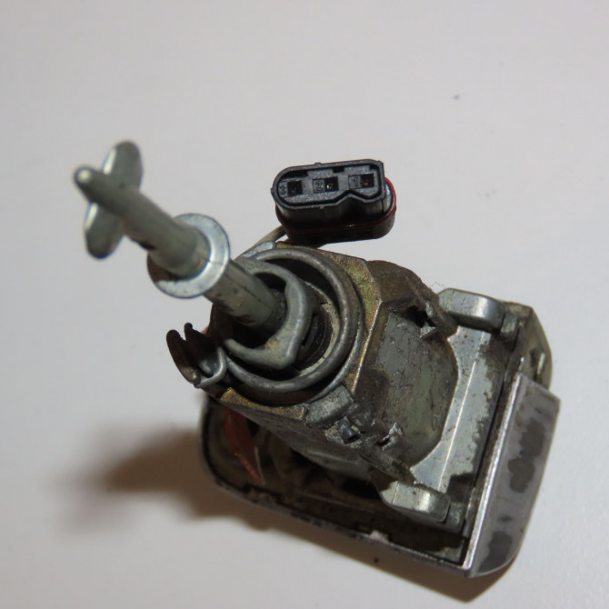 Kit serrures + antivol occasion MERCEDES CLASSE CLK I 2088901467 5