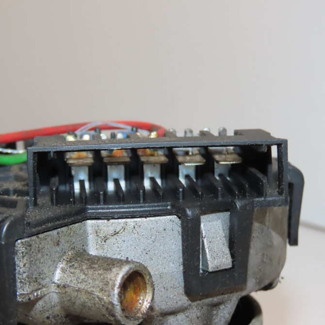 Moteur essuie-glace avant occasion MERCEDES CLASSE CLK I 2108201742 3