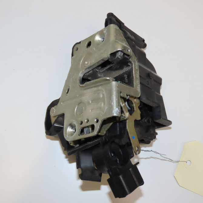 Serrure porte avd occasion MERCEDES CLASSE CLK I 2087200435 1