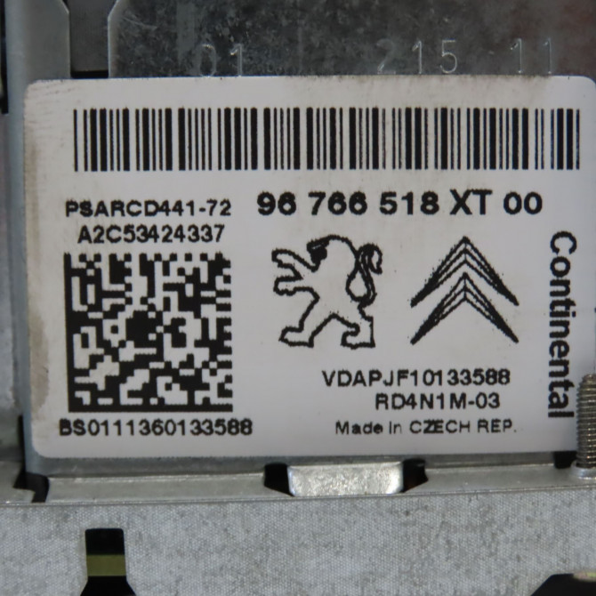 Autoradio occasion CITROEN DS3 Phase 1 11-2009->03-2014 1.4 VTi 16v 95ch 16077504XT 4