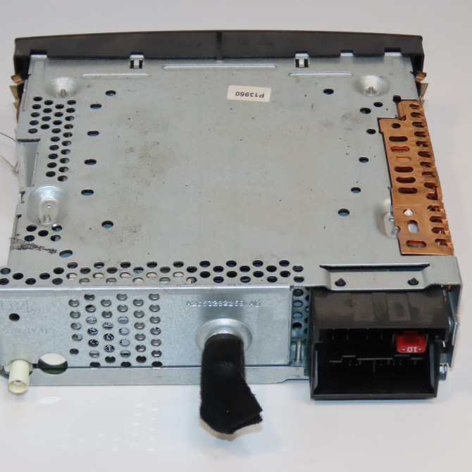 Autoradio occasion PEUGEOT 207 Phase 1 04-2006->06-2013 1.4 HDI 70ch 16077504XT 2