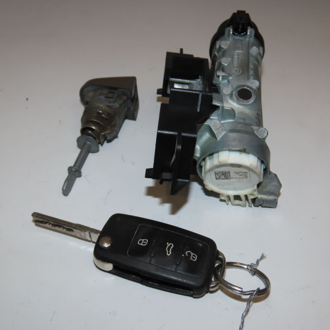 Kit serrures + antivol occasion VOLKSWAGEN TOURAN II Phase 1 09-2010->12-2015 2