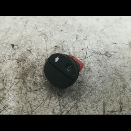 Commande lève-glace porte avant droite occasion FORD FIESTA V Phase 2 10-2005->10-2008 1.4 TDCI