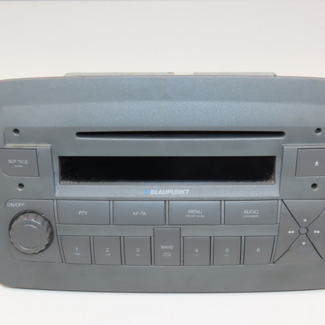 Autoradio occasion FIAT PANDA II Phase 1 09-2003->12-2012 1.2i 60ch 735468695 1