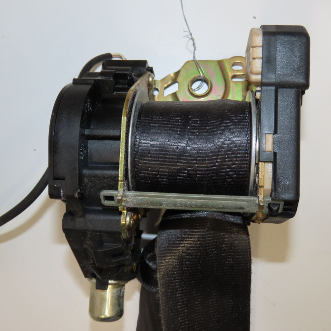 Ceinture avant gauche occasion FIAT PANDA II Phase 1 09-2003->12-2012 1.2i 60ch 735388037 2